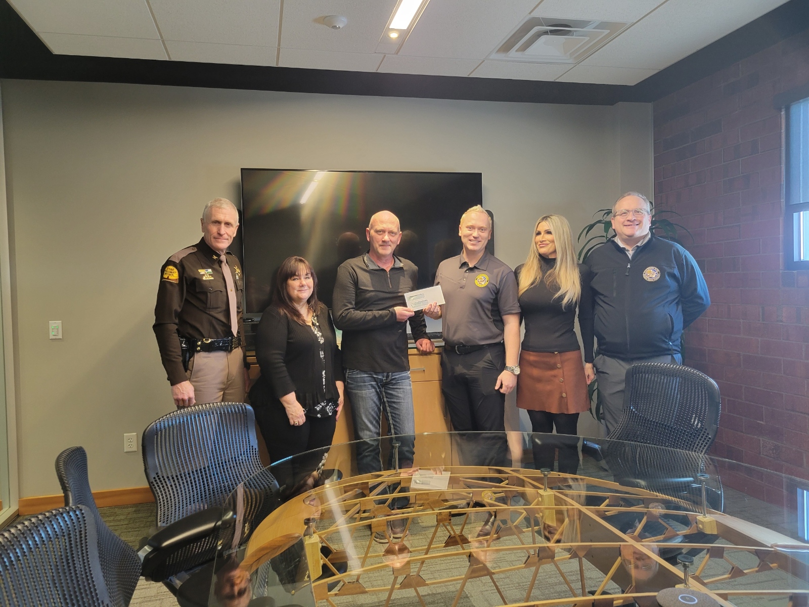 XINSURANCE Supports State Troopers With $50,000 Donation to Honoring Heroes Foundation