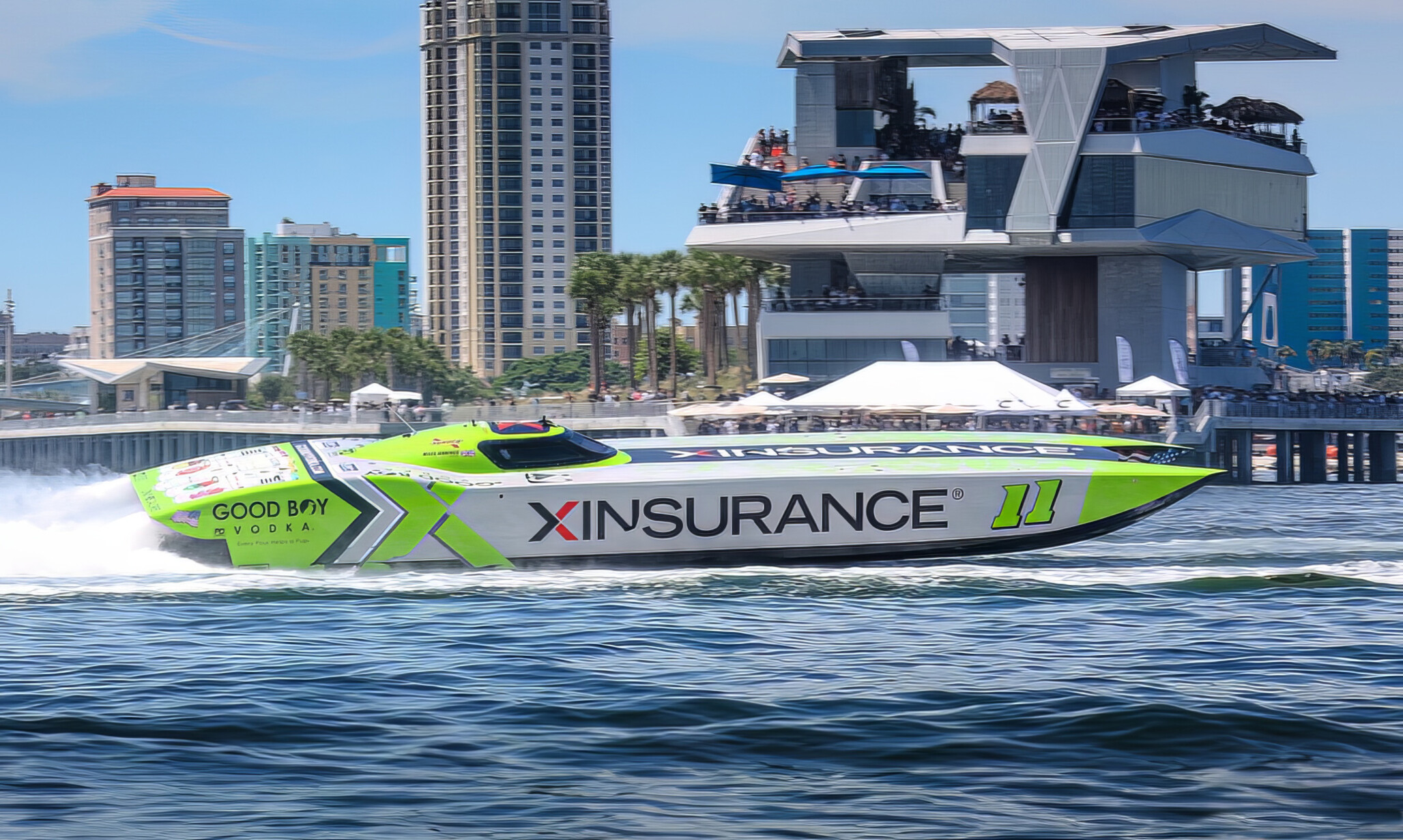 XINSURANCE sponsors Powerboat P1