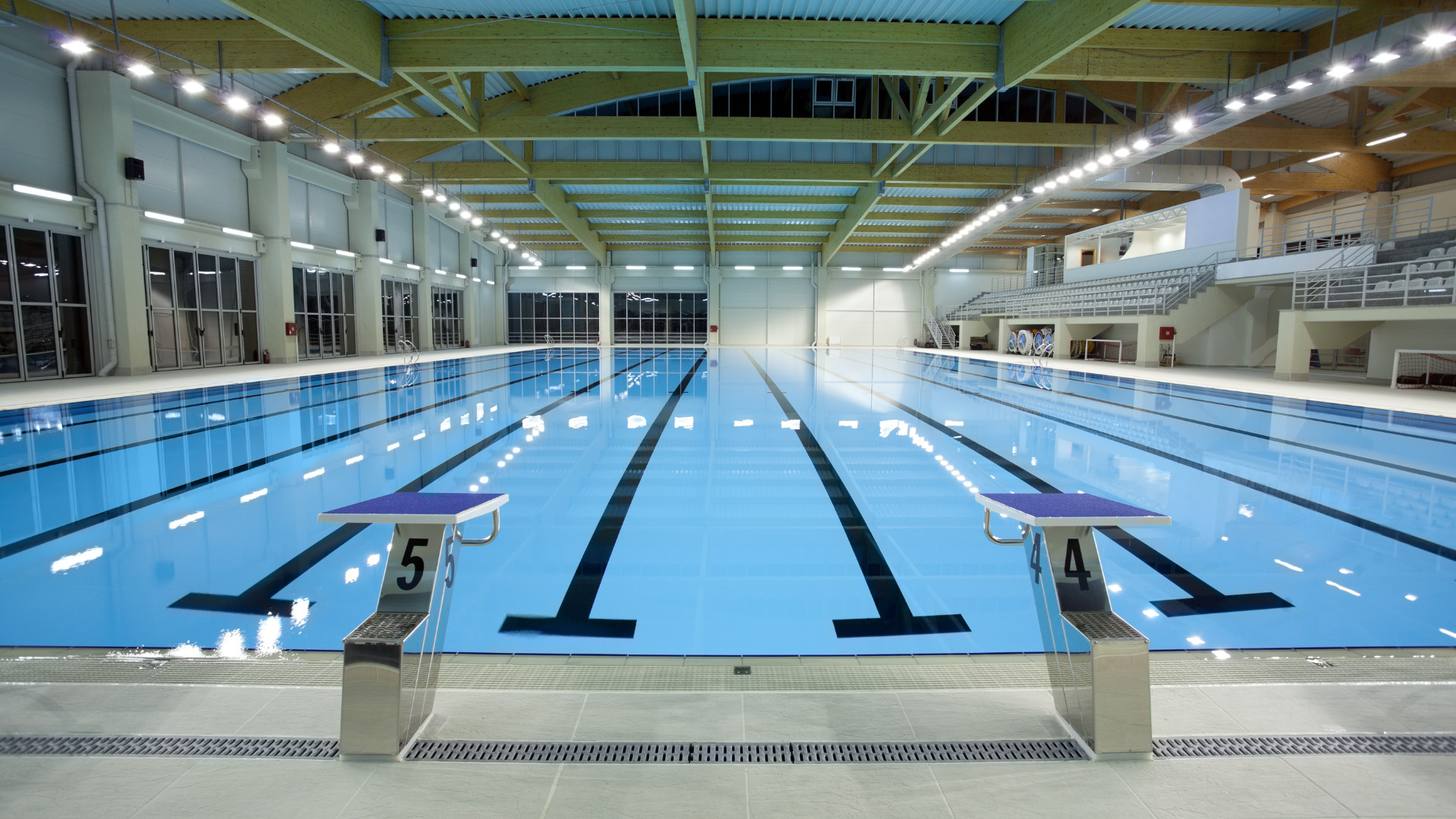 5 Common Risks Aquatic Centers Face and How to Mitigate Them